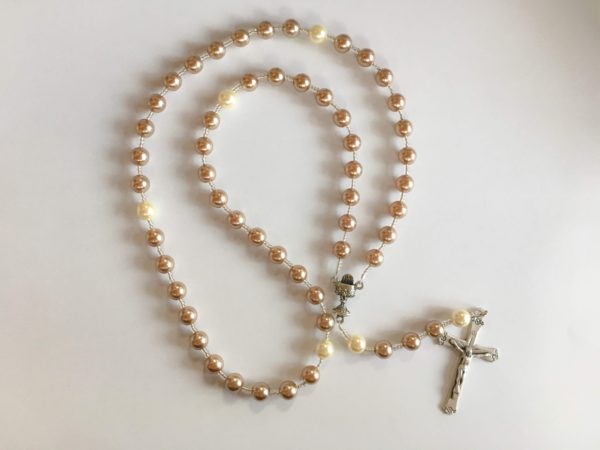 Bread of Life Rosary - Image 3