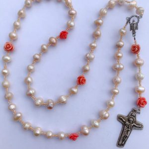 Gifts for a Queen Rosary